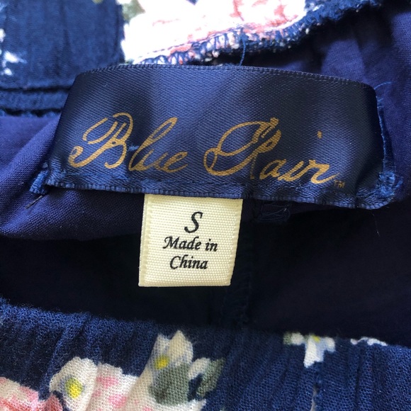 Flower Pattern Flowy Shorts - Picture 3 of 3